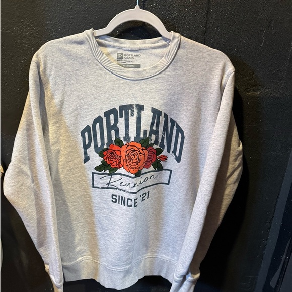 Portland Gear Gray Crewneck Sweater with Ribbed Cuffs - Picture 1 of 4